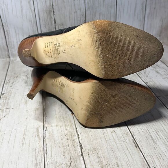 Bakers Black Ankle Booties Heeled Boots Leather Rolled Cuff size 10M - Picture 8 of 9